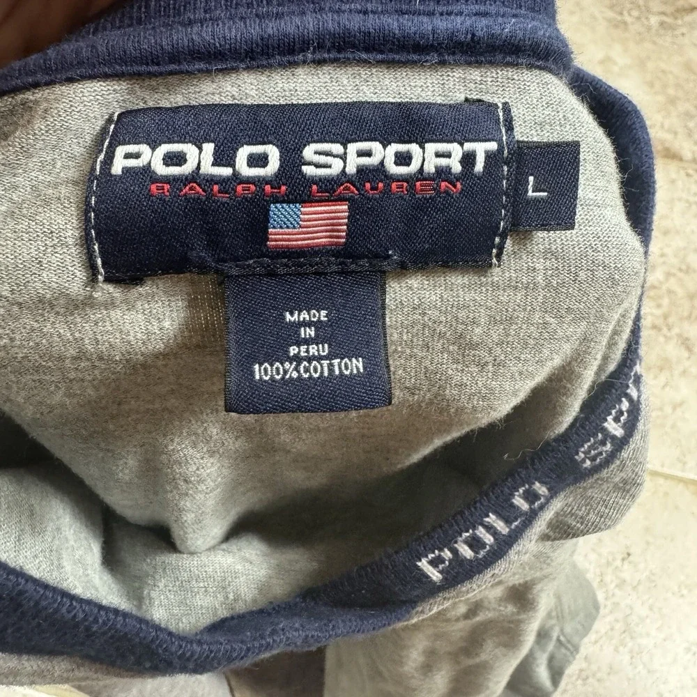 Vintage Polo Sport Ralph‎ Lauren Gray V Neck T-Shirt Mens Large Short Sleeve